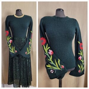 Dark Green Floral Embroidered Bell-Sleeve Sweater